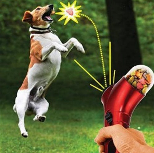 Interactive Pet Food Catapult Feeder — Fun Treat Launcher for Cats & Dogs - Pets Playland