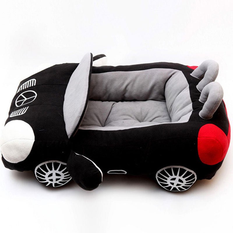 Car compartment for pet products - Pets Playland